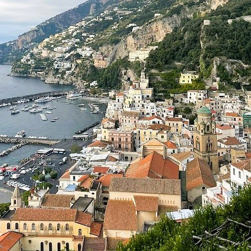 Positano Notizie Amalfi Pugno Duro Del Comune Contro I Furbetti Del