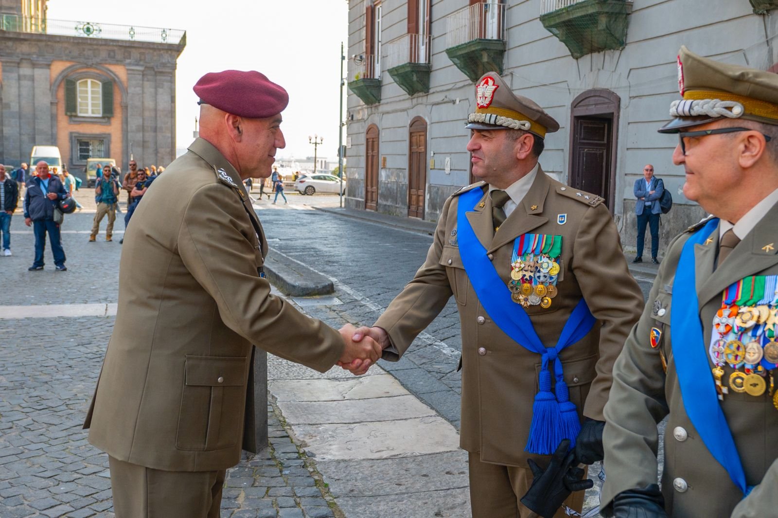 Positano Notizie Napoli Il Generale Ristuccia Al Comando Delle Forze