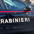 Aggressione davanti a una scuola dell'infanzia: uomo arrestato mentre prova a rapire una bambina 