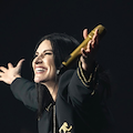 Alluvione, Laura Pausini devolve i cachet di tre concerti alla "sua" Emilia Romagna 