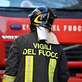 Auto prende fuoco a Caggiano: anziano soccorso dal nipote muore poco dopo in ospedale 