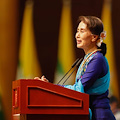 Birmania, Aung San Suu Kyi condannata ad altri 4 anni di carcere