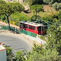 Dopo due mesi di chiusura ripartita la funicolare di Capri 