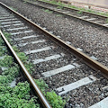 Dramma a Pontecagnano, donna travolta e uccisa da un treno alla stazione ferroviaria