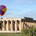 Festival delle Mongolfiere: un viaggio tra le nuvole e la bellezza millenaria di Paestum 