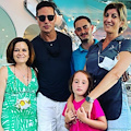 Gabriel Garko in Costiera Amalfitana, si diverte a "La Brezza" di Positano /foto