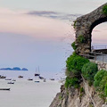 Good Morning Positano. Oggi la Chiesa Cristiana celebra la memoria del Cuore Immacolato della beata Vergine Maria. Meteo: nuvolosità variabile