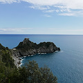 Good Morning Positano. Oggi la Chiesa Cristiana festeggia Sant' Abbondio, mansionario vaticano. Meteo: nuvolosita' sparsa