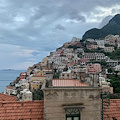 Good Morning Positano. Oggi la Chiesa Cristiana festeggia San Giorgio, Sant' Adalberto e Beata Maria Gabriella Sagheddu. Meteo: possibili rovesci di pioggia