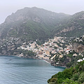 Good Morning Positano. Oggi la Chiesa Cristiana festeggia Sant' Antimo martire sulla via Salaria. Meteo: tempo soleggiato e caldo