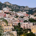 Good Morning Positano. Oggi la Chiesa Cristiana festeggia San Massimiliano Maria Raimondo Kolbe. Meteo: cielo sereno 