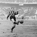 Il calcio saluta un grande campione: si è spento a 88 anni Luisito Suarez