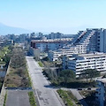 Iniziato lo sgombero della Vela Gialla di Scampia, Sindaco Manfredi: "Passo necessario per far partire le demolizioni" 