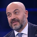 Italexit, Paragone: "Mi domando che gioco stia facendo il governo Draghi sul caro bollette"