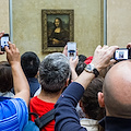 Louvre, attivisti per il clima lanciano zuppa sulla Gioconda