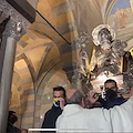 Nella Cattedrale gli atleti del Galeone di Amalfi per la Santa messa con il Rito della Manna /Foto