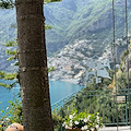 Pausa di gusto al Carlino, il ristorante a sfioro sul mare de Il San Pietro di Positano /Foto