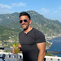 Relax in Costa d'Amalfi per Jason Cerbone, attore de "I Soprano" e "CSI: Miami" / FOTO 