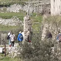 Sentiero degli Dei preso d’assalto dai turisti nel servizio del Tg Rai Campania