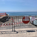 Spiaggia chiusa a Minori, Sindaco Reale chiarisce: «Non è per l’Ordinanza regionale, lavori in corso all’alveo»