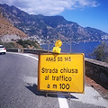 Strada chiusa in località Tordigliano, poco dopo Positano