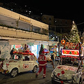 Tornano in piazza le 500 Positano con lo speciale allestimento natalizio /foto