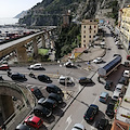 Traffico intenso a Vietri sul Mare, De Simone propone una metropolitana che decongestioni la Ss163 Amalfitana