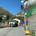 Tramonti: proseguono i lavori al curvone di Via Sclavo, si passa a senso unico alternato /FOTO