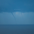 Trombe marine a largo de Li Galli: il fenomeno atmosferico catturato in foto da Fabio Fusco