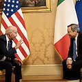 Ucraina, Draghi sente gli alleati. Biden: «Avanti con armi a Kiev e sanzioni a Russia»