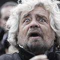 «Usiamo gli insetti nei menù delle mense scolastiche», la proposta di Beppe Grillo