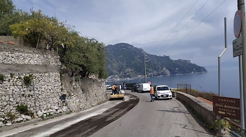 Al via i lavori per il rifacimento del manto stradale sulla Castiglione-Ravello