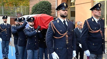 Alle Volanti di Roma la camera ardente per Amar Kudin, il poliziotto deceduto in un tragico incidente 