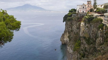 Cammini e Sentieri d’Europa, a Vico Equense incontro di coordinamento con il GAL Terra Protetta 