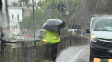 Campania, allerta meteo gialla: fino a stasera temporali improvvisi e intensi 