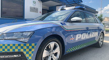 Caserta, rapina al casellante: arrestato in autostrada dalla Polizia di Stato