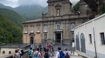 Cava de' Tirreni, 8 marzo visita guidata speciale all'Abbazia Benedettina ricordando Regine e Sovrane