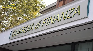 Frode fiscale e riciclaggio, sequestro di 500mila euro a un pluripregiudicato nell’avellinese