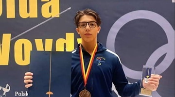 Giuseppe Di Martino orgoglio di Vietri sul Mare, il giovane fiorettista è bronzo a Varsavia nel Circuito Europeo Under 17