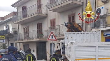 Incidente tra camion e due auto a Capaccio Paestum: due feriti