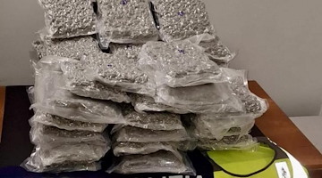 Napoli, all'aeroporto di Capodichino sequestrati circa 23 kg di marijuana in arrivo da Dubai 