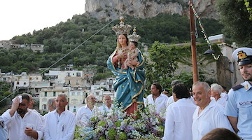Positano celebra la Madonna delle Grazie: un giorno di fede e comunità