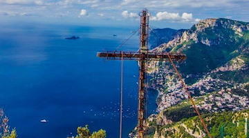 Positano, il programma della Festa dell'Esaltazione della Santa Croce a Nocelle 