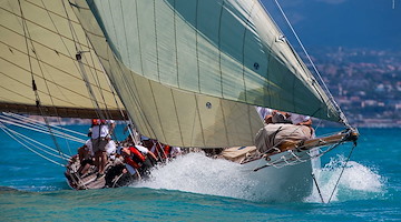 Procida Vela Cup 2024: il 27 settembre in ottanta per la veleggiata alla “Barcolana” dell’Isola di Arturo