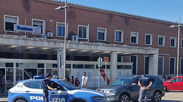 Ricercato per furto in Marocco: 57enne arrestato alla stazione di Caserta 