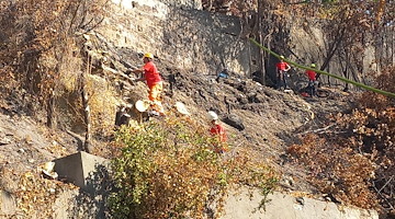 Salerno, dopo l'incendio al via lavori di messa in sicurezza e riapertura della strada 