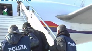 Salerno, immigrazione clandestina: rimpatriati due cittadini irregolari sul territorio nazionale 