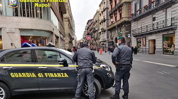 Società svuotata per arricchire la famiglia: a Napoli maxi sequestro da 2,3 milioni di euro nel settore delle energie rinnovabili