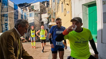 "Vietri e dintorni": 12 gennaio la gara podistica di montagna su “Le vie dei sentieri” tra Vietri sul Mare e le frazioni alte