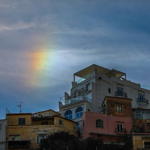 Arco Circumzenitale e Parelio: a Positano i fenomeni ottici atmosferici fotografati da Fabio Fusco<br />&copy; Fabio Fusco Positano